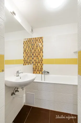 Pronájem bytu 2+kk, Praha - Vršovice, Krymská, 51 m2