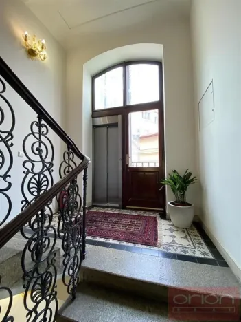Pronájem bytu 3+kk, Praha - Nové Město, Truhlářská, 79 m2