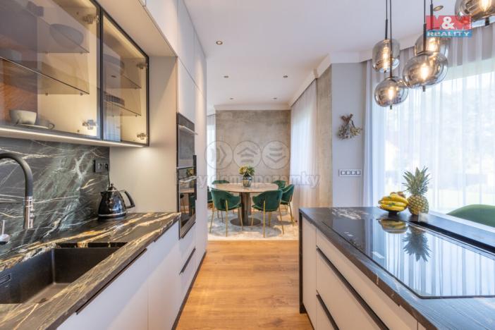 Prodej rodinného domu, Zlatá, 203 m2