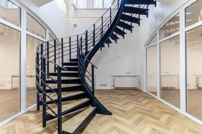 Pronájem kanceláře, Praha - Smíchov, Janáčkovo nábřeží, 187 m2