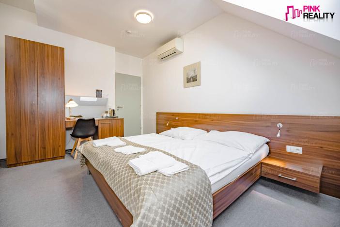 Prodej restaurace, Rychnov nad Kněžnou, Staré náměstí, 597 m2