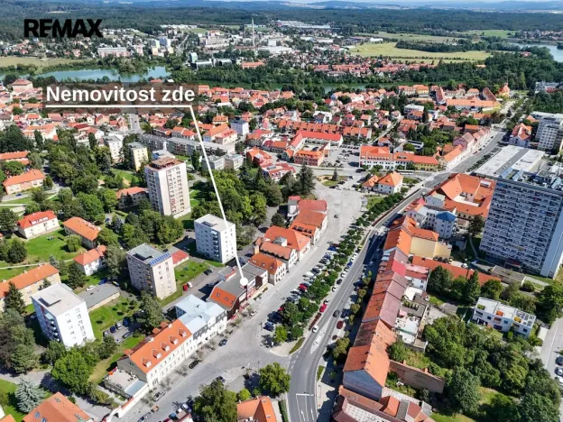 Prodej obchodního prostoru, Dobříš, Mírové náměstí, 503 m2