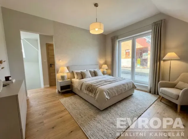 Prodej rodinného domu, Čižice, 192 m2