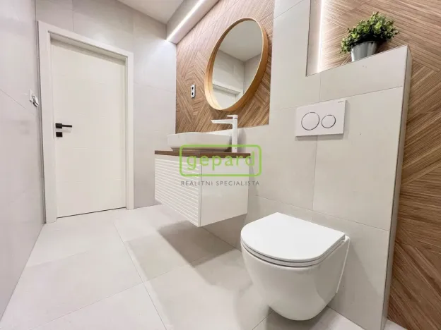 Prodej bytu 1+kk, Praha - Bohnice, V Zámcích, 44 m2
