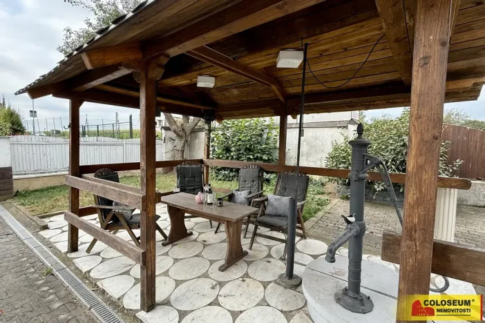 Prodej rodinného domu, Sebranice, 220 m2