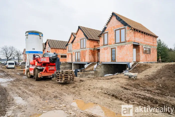 Prodej rodinného domu, Lužec nad Vltavou, K Zahrádkám, 143 m2