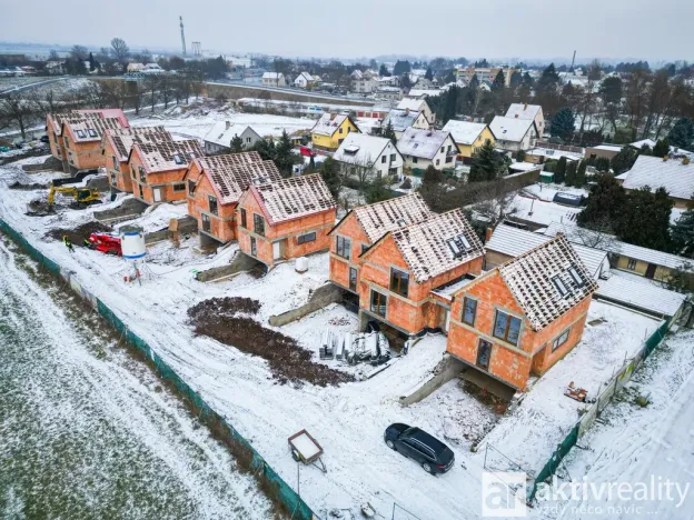 Prodej rodinného domu, Lužec nad Vltavou, K Zahrádkám, 143 m2