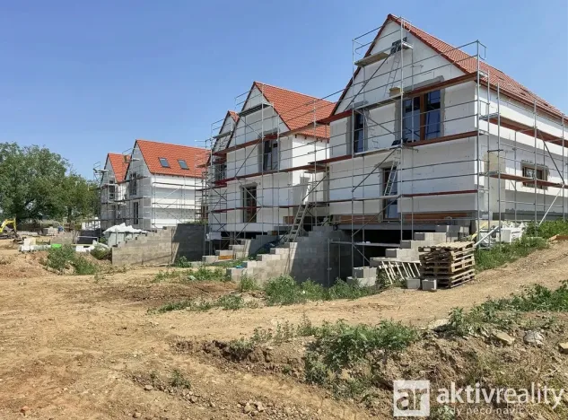 Prodej rodinného domu, Lužec nad Vltavou, K Zahrádkám, 192 m2