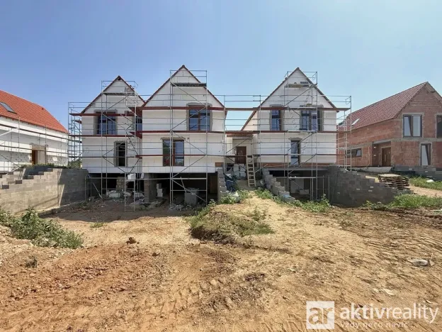 Prodej rodinného domu, Lužec nad Vltavou, K Zahrádkám, 192 m2