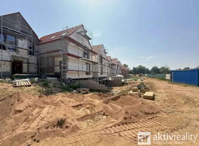 Prodej rodinného domu, Lužec nad Vltavou, K Zahrádkám, 192 m2