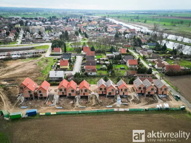 Prodej rodinného domu, Lužec nad Vltavou, K Zahrádkám, 197 m2