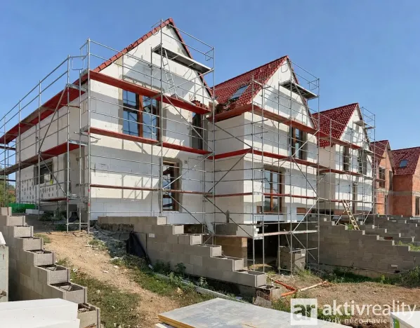 Prodej rodinného domu, Lužec nad Vltavou, K Zahrádkám, 197 m2