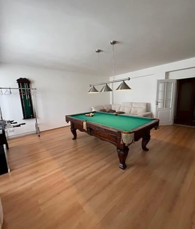 Prodej bytu 4+kk, Karlovy Vary, Zámecký vrch, 177 m2