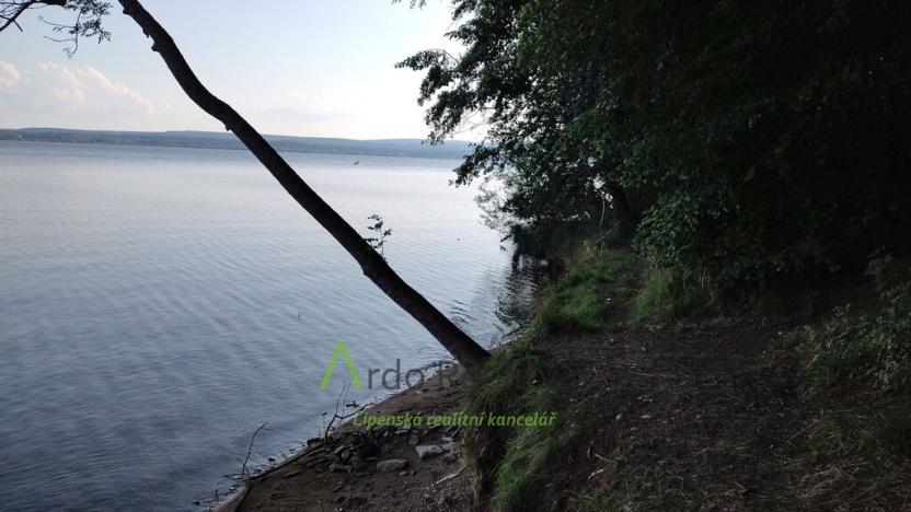 Prodej pozemku pro bydlení, Černá v Pošumaví, 2024 m2