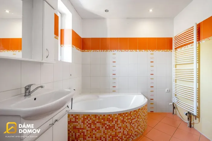 Prodej rodinného domu, Bojkovice, 510 m2