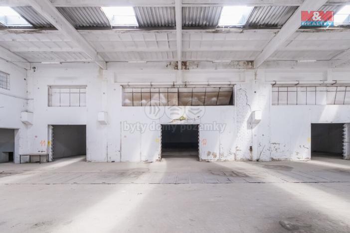 Pronájem skladu, Tochovice, 5693 m2