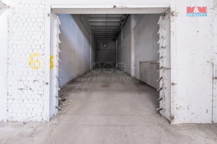 Pronájem skladu, Tochovice, 5693 m2