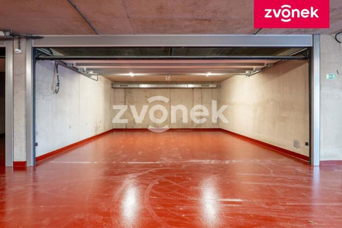 Pronájem bytu 3+kk, Zlín, Nad Stráněmi, 143 m2