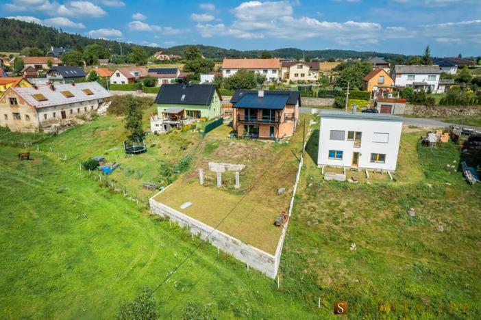 Prodej rodinného domu, Buš, 181 m2