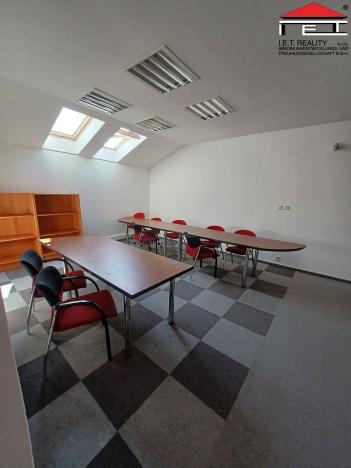 Pronájem kanceláře, Frýdek-Místek, U Staré pošty, 300 m2