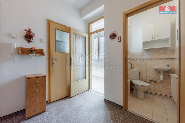 Prodej bytu 3+1, Karlovy Vary - Rybáře, Nad Dvorem, 78 m2