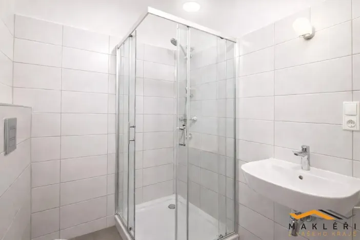 Pronájem bytu 1+kk, Třešť, Nádražní, 32 m2
