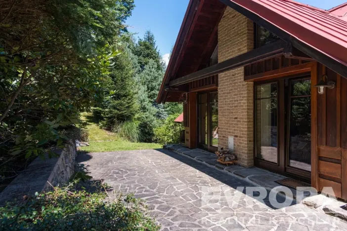 Prodej ubytování, Vrchlabí - Hořejší Vrchlabí, Na stráni, 230 m2