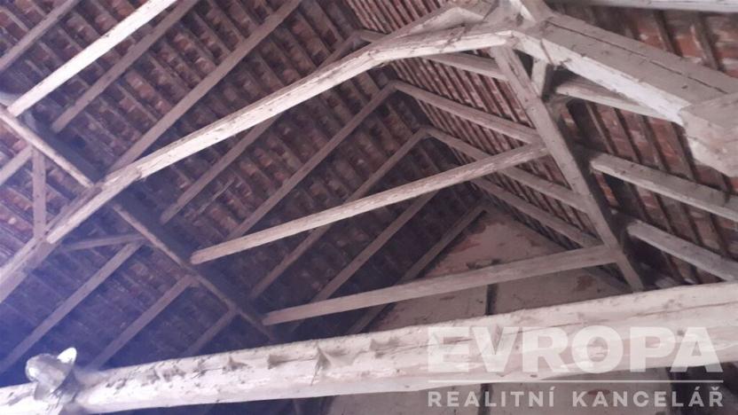 Prodej rodinného domu, Líšťany - Náklov, Náklov, 100 m2