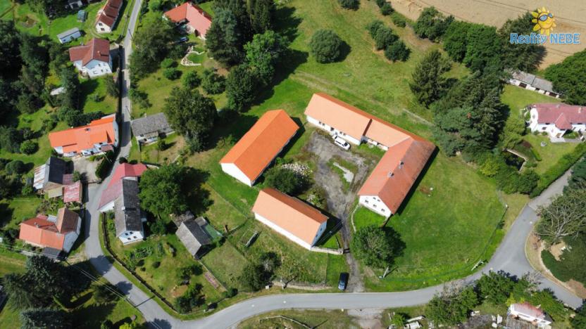 Prodej zemědělského objektu, Sedlec-Prčice - Uhřice, 1150 m2