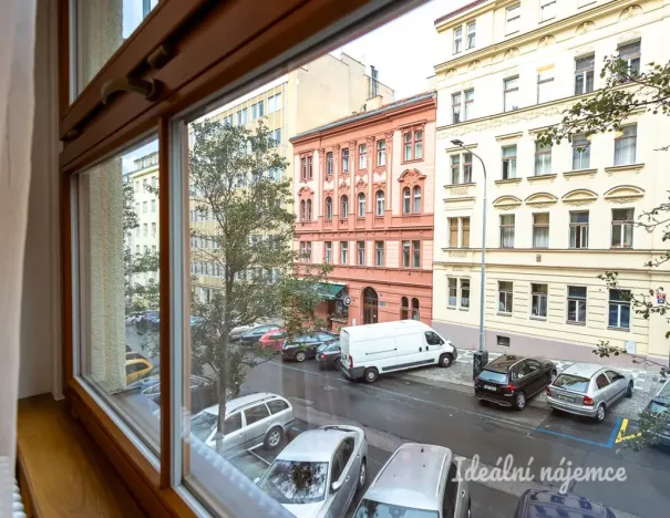 Pronájem bytu 1+kk, Praha - Žižkov, Sudoměřská, 33 m2