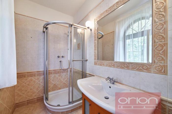 Pronájem rodinného domu, Praha - Nebušice, Nebušická, 243 m2