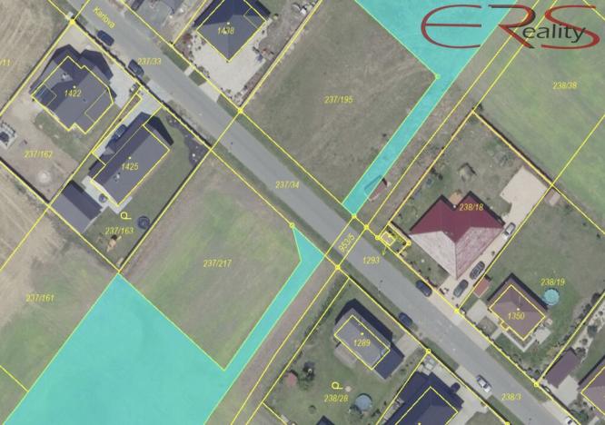 Prodej pozemku pro bydlení, Velim, Karlova, 49984 m2