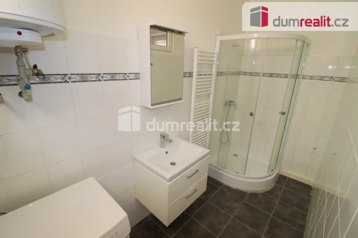 Pronájem bytu 2+1, Jáchymov, náměstí Republiky, 55 m2