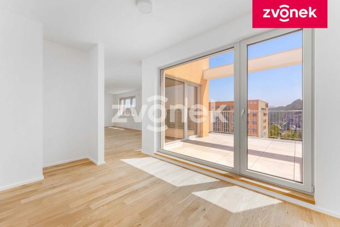 Prodej bytu 4+1, Zlín, Nad Stráněmi, 160 m2