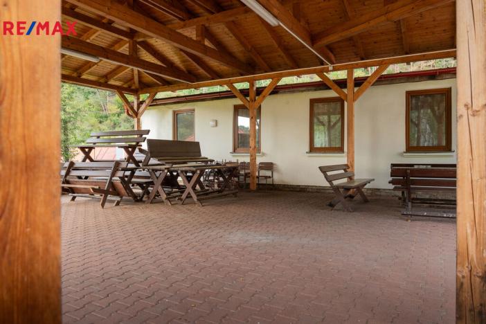 Prodej ubytování, Podhradí nad Dyjí, 1309 m2