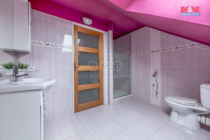 Prodej rodinného domu, Řepín, Hlavní, 272 m2