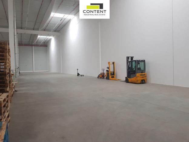 Pronájem skladu, Hněvotín, 1150 m2