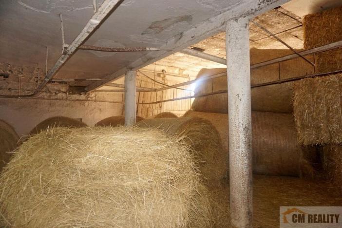 Prodej zemědělského objektu, Uhřičice, 1680 m2