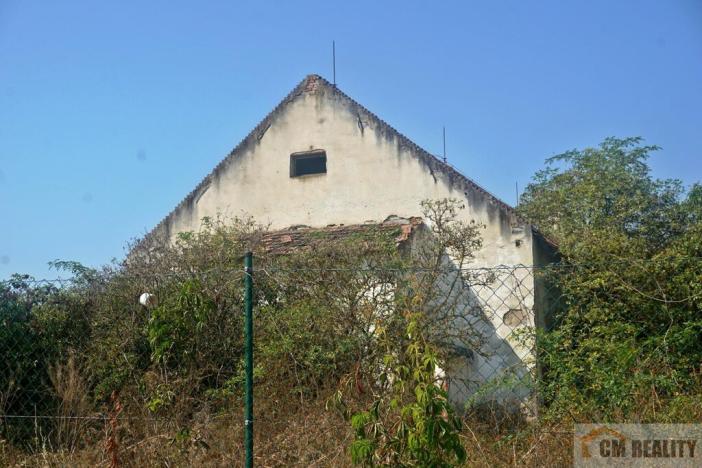 Prodej zemědělského objektu, Uhřičice, 1680 m2