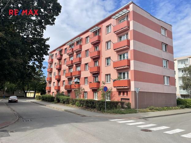 Prodej bytu 2+1, Břeclav, Fintajslova, 54 m2