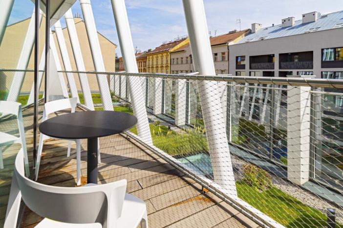 Pronájem bytu 2+kk, Praha - Smíchov, Holečkova, 78 m2