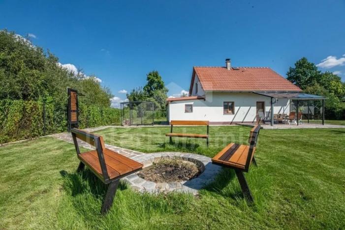 Pronájem rodinného domu, Žár, 120 m2