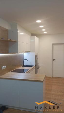 Pronájem bytu 2+kk, Velké Meziříčí, Komenského, 52 m2