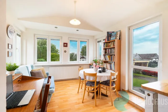 Prodej rodinného domu, Nové Hrady, Vilová čtvrť, 164 m2