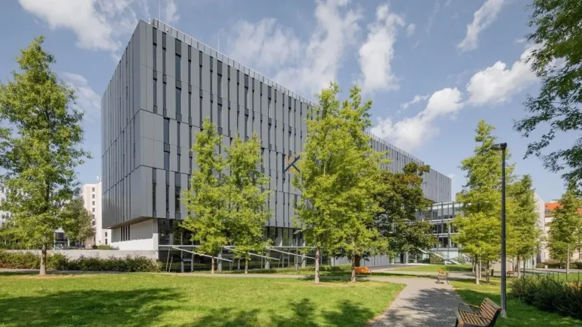 Pronájem kanceláře, Praha - Dejvice, Evropská, 282 m2