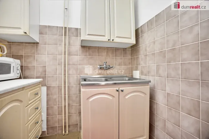 Prodej rodinného domu, Nejdek, Karlovarská, 280 m2