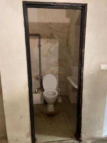 Prodej obchodního prostoru, Praha - Libeň, Pod Labuťkou, 83 m2