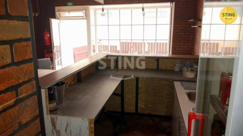 Pronájem obchodního prostoru, Moravský Krumlov, Dr. Odstrčila, 61 m2