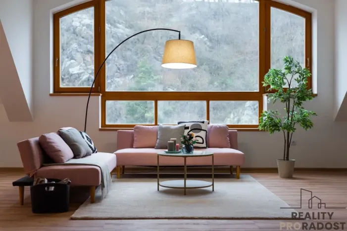 Prodej bytu 2+kk, Třebíč - Vnitřní Město, Karlovo nám., 116 m2