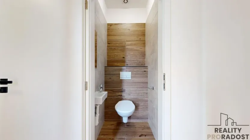 Prodej bytu 2+kk, Třebíč - Vnitřní Město, Karlovo nám., 116 m2